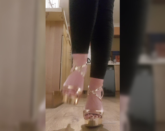 Ruby Onyx aka Ruby_onyx OnlyFans - These shoes though!!! Very successful shopping trip!!