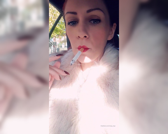 Ruby Onyx aka Ruby_onyx OnlyFans - Birthday ciggy on my way to birthday shopping!