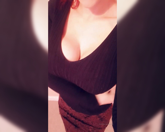 Ruby Onyx aka Ruby_onyx OnlyFans - Got an appointment this morning with my sexy accountant!! Think he will notice my cleavage