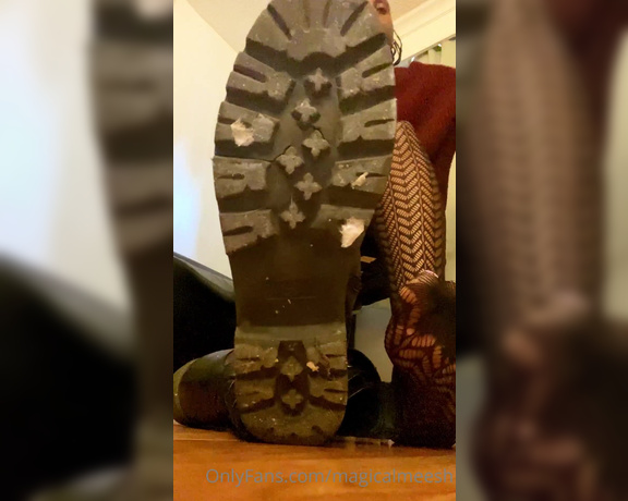 Magical Mesha aka magicalmeesh Foot Fetish - 09-28-2022 OnlyFans Video - A Magical Mini Movie  A Boots removalVideo What yall thought