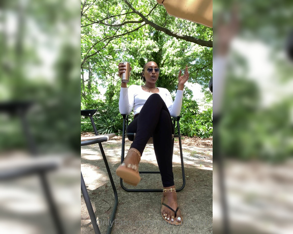 Magical Mesha aka magicalmeesh Foot Fetish - 04-25-2022 OnlyFans Video - Practice take  on the outdoor space