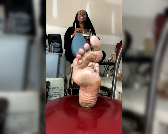 Magical Mesha aka magicalmeesh Foot Fetish - 04-21-2024 OnlyFans Video - Stream started at 04212024 0536 pm