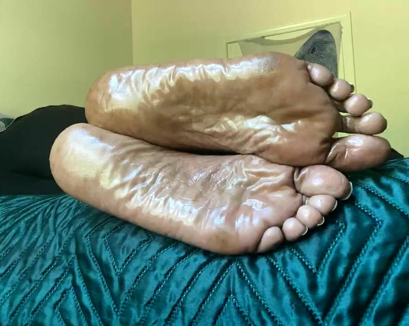 Magical Mesha aka magicalmeesh Foot Fetish - 05-22-2024 OnlyFans Video - Stream started at 05222024 0803 pm Rest ya Soles