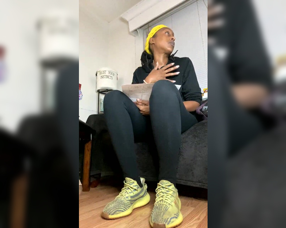 Magical Mesha aka magicalmeesh Foot Fetish - 10-31-2023 OnlyFans Video - Stream started at 10312023 1223 am