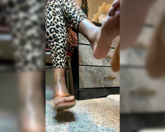 Magical Mesha aka magicalmeesh Foot Fetish - 02-24-2024 OnlyFans Video - Stream started at 02242024 0326 am This was a nice hangout