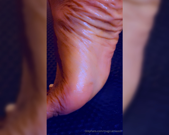 Magical Mesha aka magicalmeesh Foot Fetish - 06-21-2024 OnlyFans Video - Magical Sole Angles from a Magical Soul Angel 2