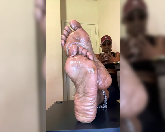 Magical Mesha aka magicalmeesh Foot Fetish - 06-03-2024 OnlyFans Video - Stream started at 06032024 0833 pm Thank you for allowing me to heal my soul while