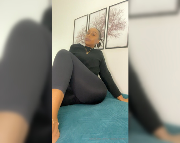 Magical Mesha aka magicalmeesh Foot Fetish - 08-25-2024 OnlyFans Video - The S