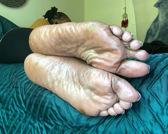 Magical Mesha aka magicalmeesh Foot Fetish - 05-22-2024 OnlyFans Video - Stream started at 05222024 0833 pm We on a roll today 4 lives and the evening