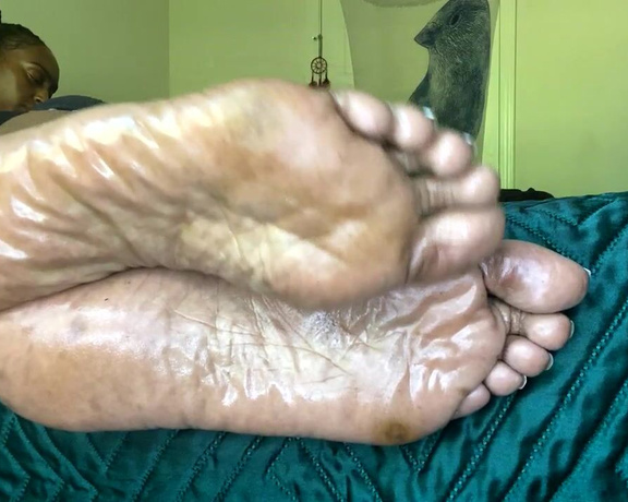 Magical Mesha aka magicalmeesh Foot Fetish - 05-22-2024 OnlyFans Video - Stream started at 05222024 0833 pm We on a roll today 4 lives and the evening