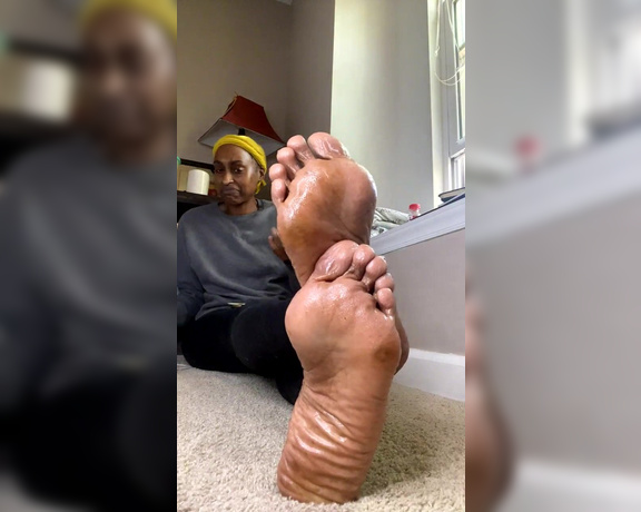 Magical Mesha aka magicalmeesh Foot Fetish - 09-19-2024 OnlyFans Video - Stream started at 09192024 0639 pmA sole music roll up session