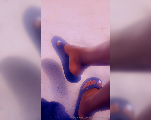 Magical Mesha aka magicalmeesh Foot Fetish - 08-11-2024 OnlyFans Video - Flip Flops on my tippies