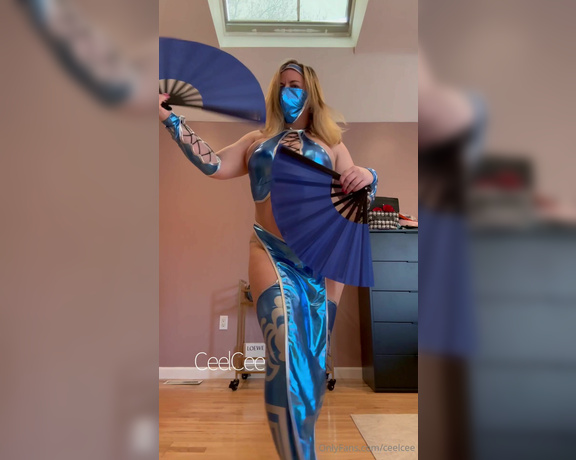 Celia Dragon aka ceelcee Fisting & Dildo - 04-07-2024 OnlyFans Video - BRB becoming a cosplay queen