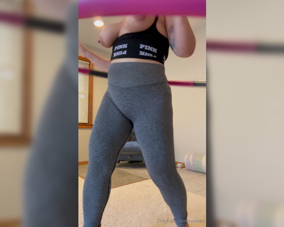 Celia Dragon aka ceelcee Fisting & Dildo - 08-23-2024 OnlyFans Video - Hula hooping and showing off my bountiful bouncy breasts I had already been hooping for like