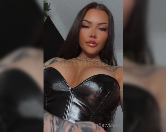 Diana Harlamova aka latviaaaa Findom - 11-09-2022 OnlyFans Video - your favourite