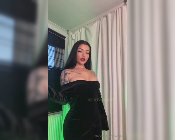 Diana Harlamova aka latviaaaa Findom - 10-31-2023 OnlyFans Video - I love Halloween