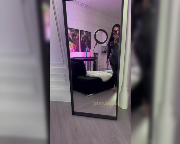 Diana Harlamova aka latviaaaa Findom - 03-27-2024 OnlyFans Video - Leaked latviaaaa 37153