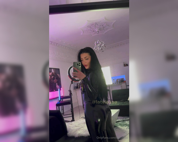 Diana Harlamova aka latviaaaa Findom - 03-27-2024 OnlyFans Video - Leaked latviaaaa 37153