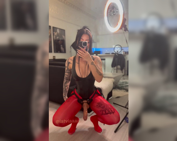 Diana Harlamova aka latviaaaa Findom - 09-23-2024 OnlyFans Video - why dont you stop speaking and bend over