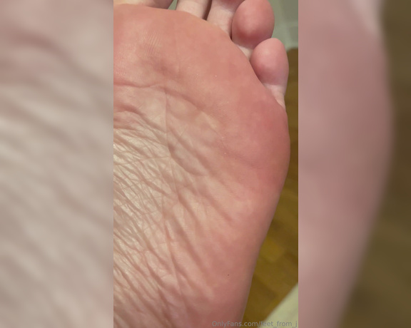 Feet From J aka feet_from_j Foot Fetish - 03-21-2024 OnlyFans Video - Up close amp personal