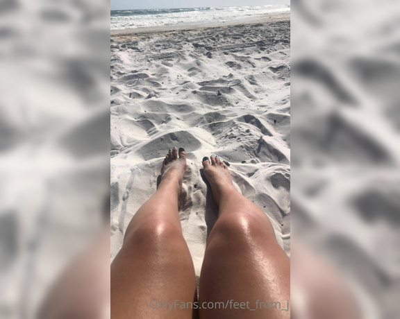 Feet From J aka feet_from_j Foot Fetish - 06-23-2020 OnlyFans Video - What would you do if you saw my sandy feet at the beach Forgot to post