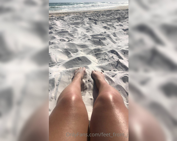 Feet From J aka feet_from_j Foot Fetish - 06-23-2020 OnlyFans Video - What would you do if you saw my sandy feet at the beach Forgot to post