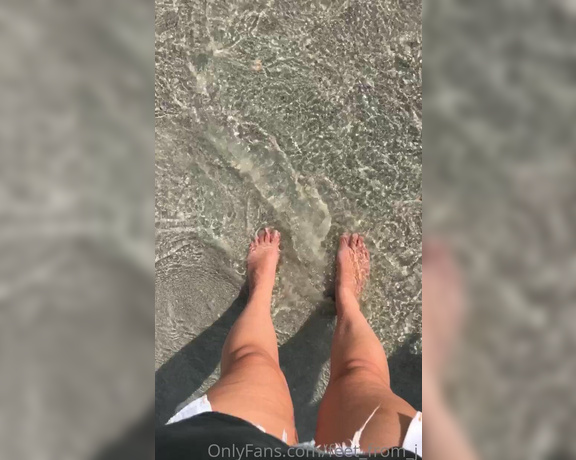 Feet From J aka feet_from_j Foot Fetish - 07-20-2020 OnlyFans Video - Hey loves Im sorry I havent been posting for the last couple of days, as I