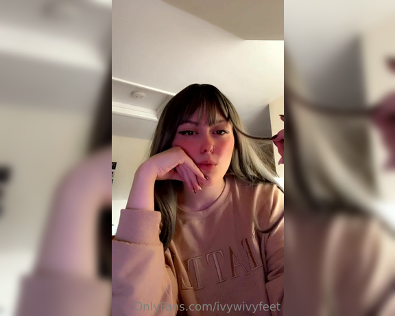 Ivy Aspen aka theivyaspen Findom - 09-14-2022 OnlyFans Video - Hot girl admits she knows you have a crush on her