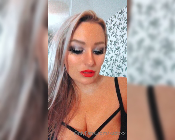 Kaz B aka kazbxx Femdom - 11-13-2020 OnlyFans Video - So Ive been totes practising my gangster chic tonight