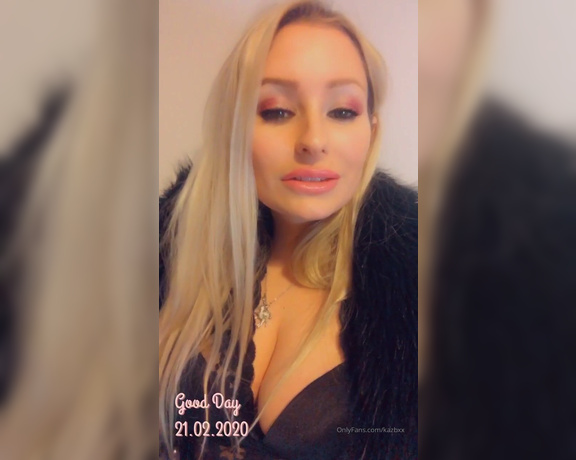 Kaz B aka kazbxx Femdom - 02-21-2020 OnlyFans Video - The weekend has landed