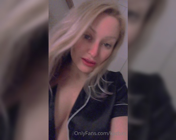 Kaz B aka kazbxx Femdom - 03-29-2022 OnlyFans Video - Night night