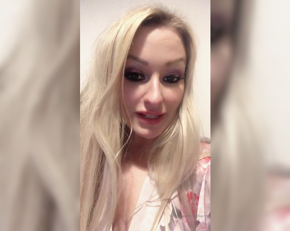 Kaz B aka kazbxx Femdom - 04-01-2020 OnlyFans Video - Little update