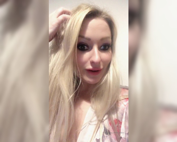 Kaz B aka kazbxx Femdom - 04-01-2020 OnlyFans Video - Little update