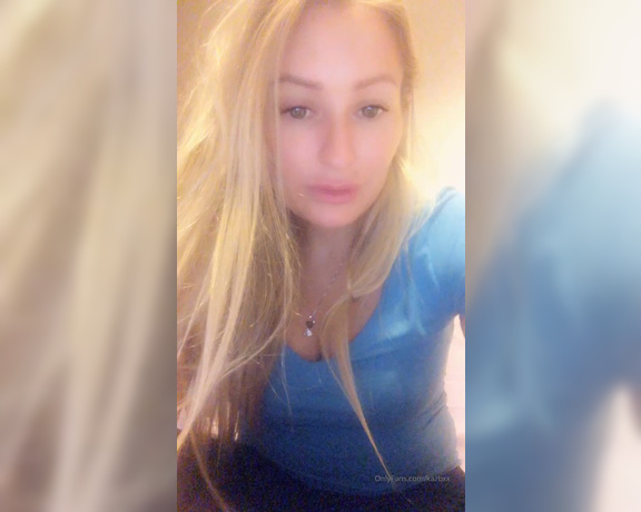 Kaz B aka kazbxx Femdom - 09-28-2019 OnlyFans Video - Its the weekend whoop What are you all up to