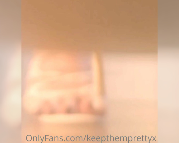 KTP aka keepthemprettyx Foot Fetish - 11-15-2021 OnlyFans Video - A little fun reel I did for instagram