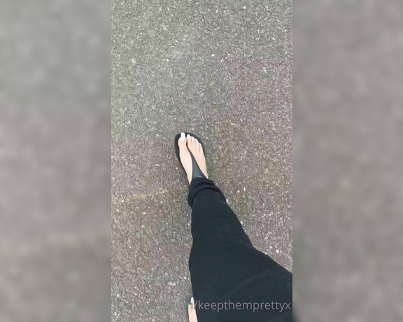 KTP aka keepthemprettyx Foot Fetish - 06-08-2022 OnlyFans Video - Walking the dog this morning  walk with me and dont take your eyes off those