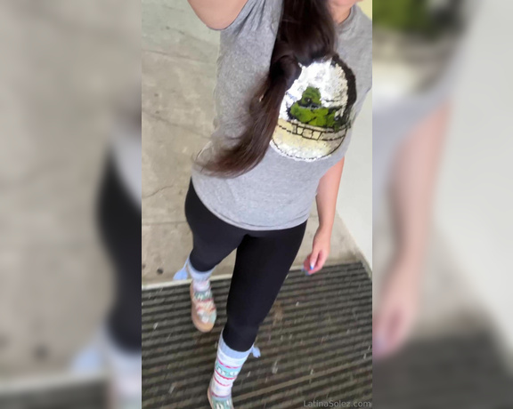 LatinaSolez aka latinasolez Foot Fetish - 11-06-2023 OnlyFans Video - Road trip to Tampa for the day