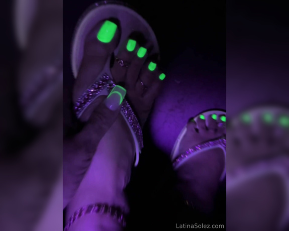 LatinaSolez aka latinasolez Foot Fetish - 06-20-2024 OnlyFans Video - Leaked latinasolez 90296