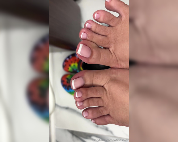 LatinaSolez aka latinasolez Foot Fetish - 07-27-2024 OnlyFans Video - Leaked latinasolez 72890