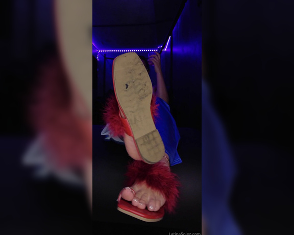 LatinaSolez aka latinasolez Foot Fetish - 07-13-2024 OnlyFans Video - Leaked latinasolez 54222