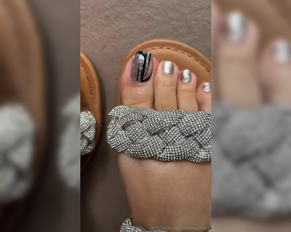 LatinaSolez aka latinasolez Foot Fetish - 07-21-2024 OnlyFans Video - Leaked latinasolez 11843