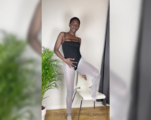 Letisweeetz aka leti_sweeetz Nulons - 01-10-2023 OnlyFans Video - I love wearing white pantyhose  my fav