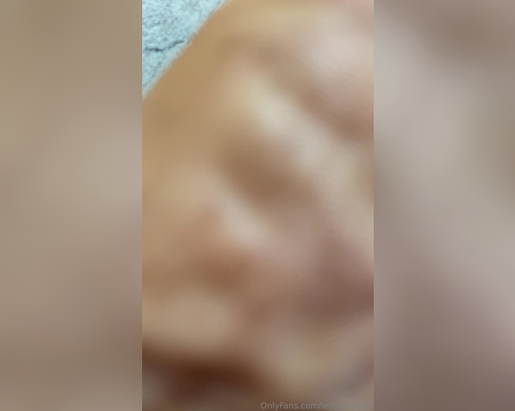 Letisweeetz aka leti_sweeetz Nulons - 10-27-2023 OnlyFans Video - Come closer and kiss my soles, baby