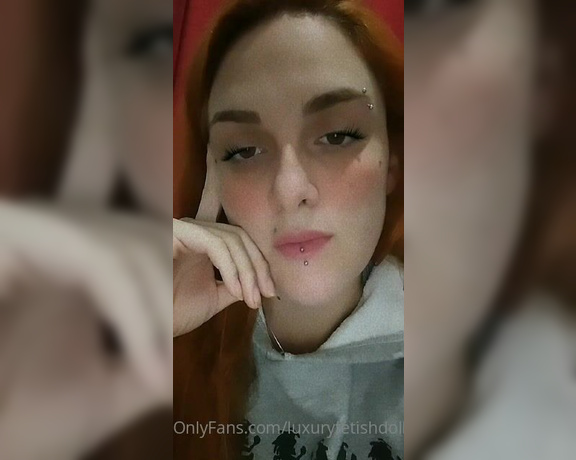 Luxury Fetish Dolls Brazil aka luxuryfetishdollsbrazil Foot Fetish - 04-01-2021 OnlyFans Video - Queen Maryjane _ SPH