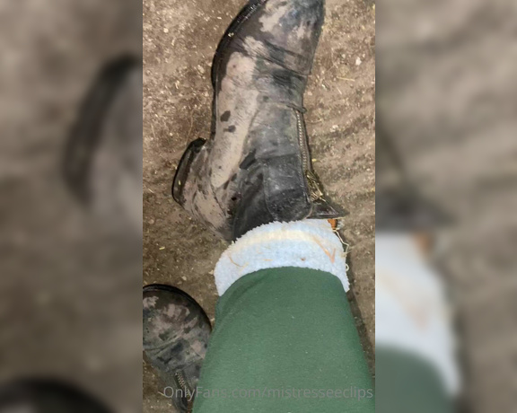 Mistress Eclipse aka mistresseeclips Femdom - 01-12-2021 OnlyFans Video - Dirty boots