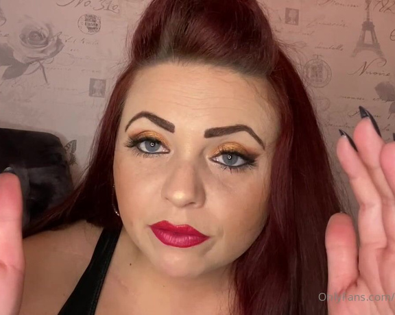 Mistress Eclipse aka mistresseeclips Femdom - 04-24-2021 OnlyFans Video - Full version _ farts, pits and feet