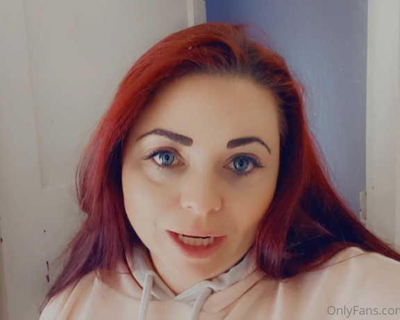 Mistress Eclipse aka mistresseeclips Femdom - 03-08-2021 OnlyFans Video - A few short farts