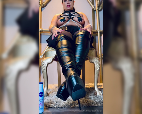 Mistress Eclipse aka mistresseeclips Femdom - 09-23-2023 OnlyFans Video - Full length foot worship clip