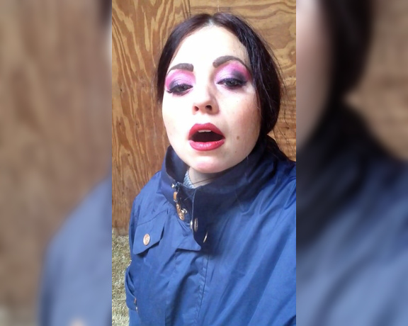 Mistress Eclipse aka mistresseeclips Femdom - 12-09-2017 OnlyFans Video - Its cold at the stables this morning