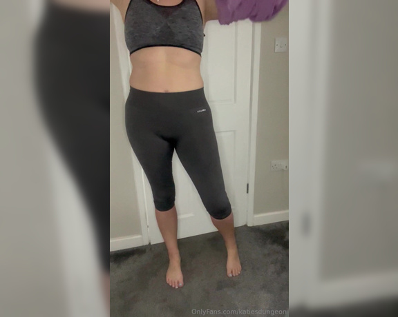 NurseKatiesFeet aka katiesdungeon Foot Fetish - 02-22-2024 OnlyFans Video - In need of a gym buddy  Im really not consistent with going, I need someone